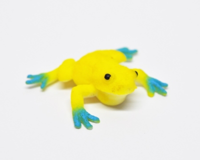 Стеклянная лягушка (меняет цвет в теплой воде)    