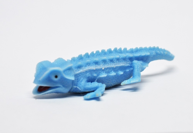 игрушка хамелеон меняющая цвет